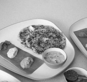 Onion Uttapams