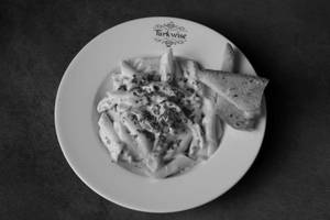Penne Alfredo Chicken