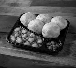 Sabji with 5 puri