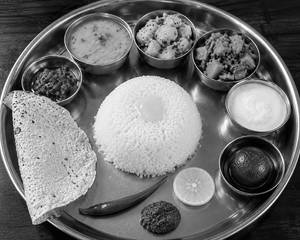 Nukul Niramish Thali