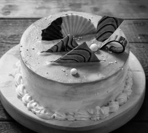1 Lb Butterscotch Cake