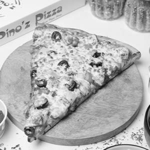 Peri Peri Veg Pizza Personal Giant Slice (22.5 Cm)