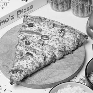 Farm Villa Pizza Personal Giant Slice (22.5 Cm)