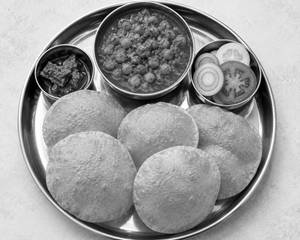 Puri chole special combo