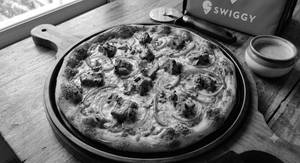 Chicken Tikka Pizza