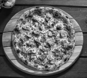 Butter Chicken pizza