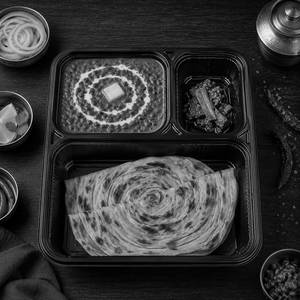 Dal Makhani with 1 Laccha Paratha