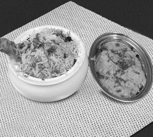 Chicken biryani with chicken chap [2 piecse each]