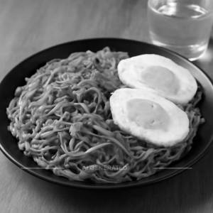 Egg Schezwan Noodles