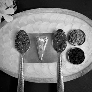 Walnut Nutella Paan