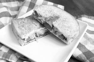 Cheese Overload Pizza (reg) + Chilly Cheese Burst Sandwich