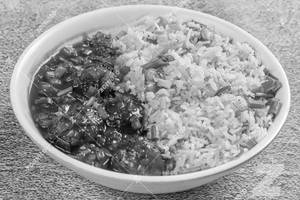 Veg Fried Rice And Manchurian Bowl