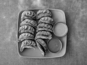Chicken momos