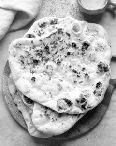 Butter Naan (1 Pc)