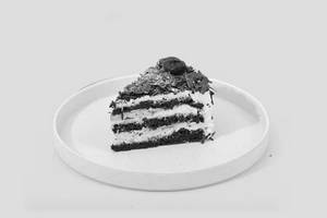 Eggless Black Forest Pastry