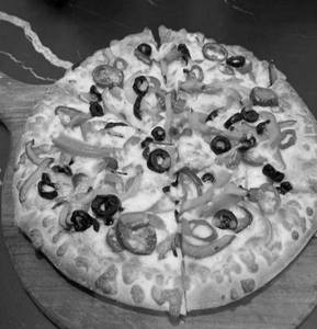 Onion Tomato Capsicum Pizza