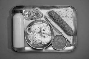 Yaghma Meal Box
