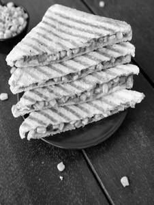 Cheese Corn Sandwich   Grill