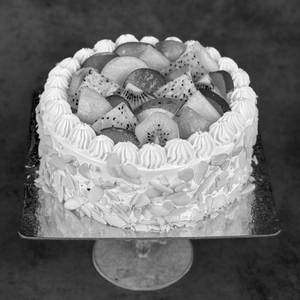 Fresh Fruit Cake [Small]
