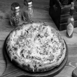Tartufo Pizza