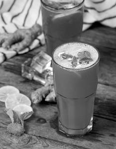 Ginger Lemon Ice Tea