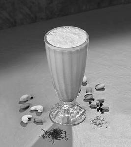 Kesariya Thandai Shake