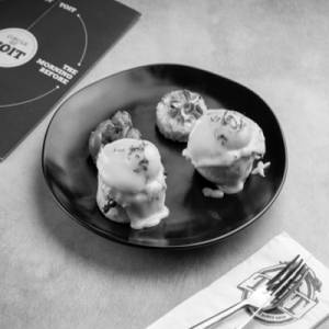 Eggs Florentine.