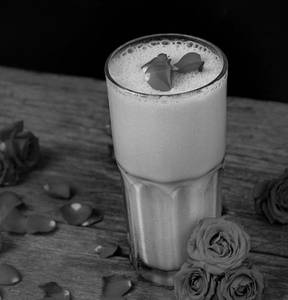 Rose Milk