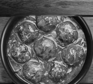 Veg Manchurian 8Pc