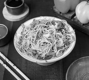 Veg Chilli Garlic Noodles