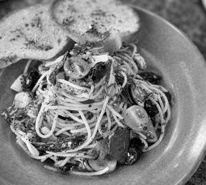 Aglio E Olio Pasta