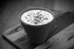 Pistachio And Kesar Lassi