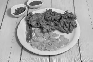 Onion Bhajiya (100 Gms)