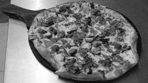Shredded Pallipalayam Chicken Pizza10*10