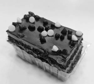 Eggless Chocochip Pastry