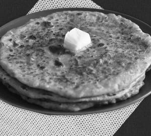 Butter aalo paratha