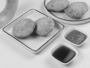 Matar Kachori [1 Pc]