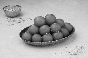 Gulab Jamun ( S )