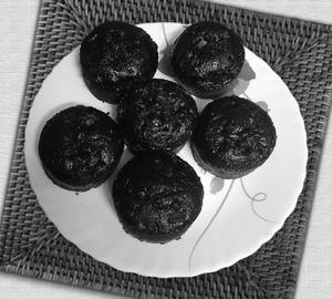 Chocolate Cup Cakes [6]