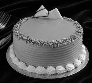 Crunchy Pistachio Cake (1kg)