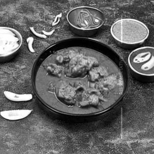 Chicken Varhadi Curry