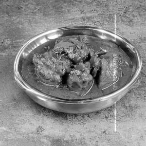 Sukha Nariyal Tawa Chicken