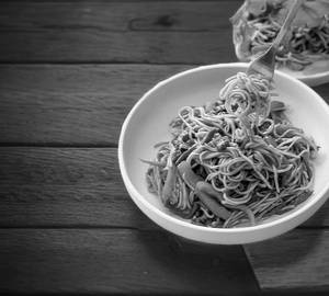 Sezwan Veg Noodles