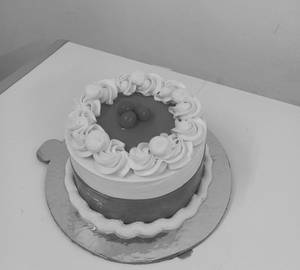 Eggless New Strawberry Cake [ 500 ] Grams