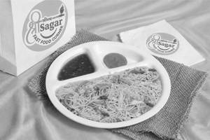 Veg Hakka Noodles