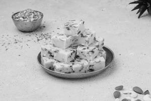 Pista Burfi