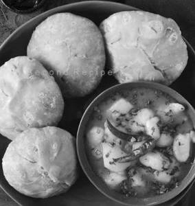 Kachori Sabji