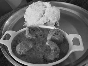 White Rice With Egg Masala [bc]