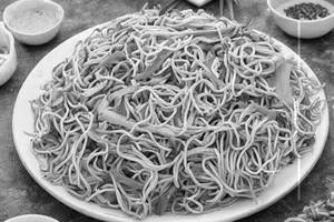 Mixed Veg Hakka Noodles [Half]