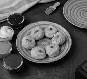 Veg Steamed Momos [ 6.Pieces]